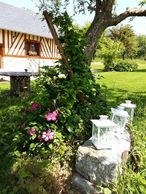 Bed and Breakfast Les Pierres De Petreval - La Grange Mentheville Екстер'єр фото